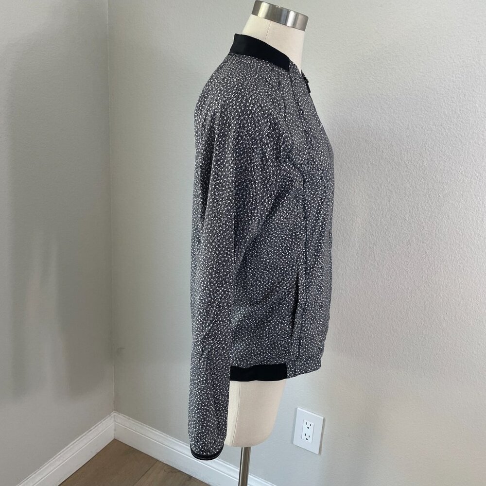 LULULEMON Womens 8 Jacket Hit It Frozen Fizz White Black‎ Swift Ultra Full Zip - Picture 8 of 16
